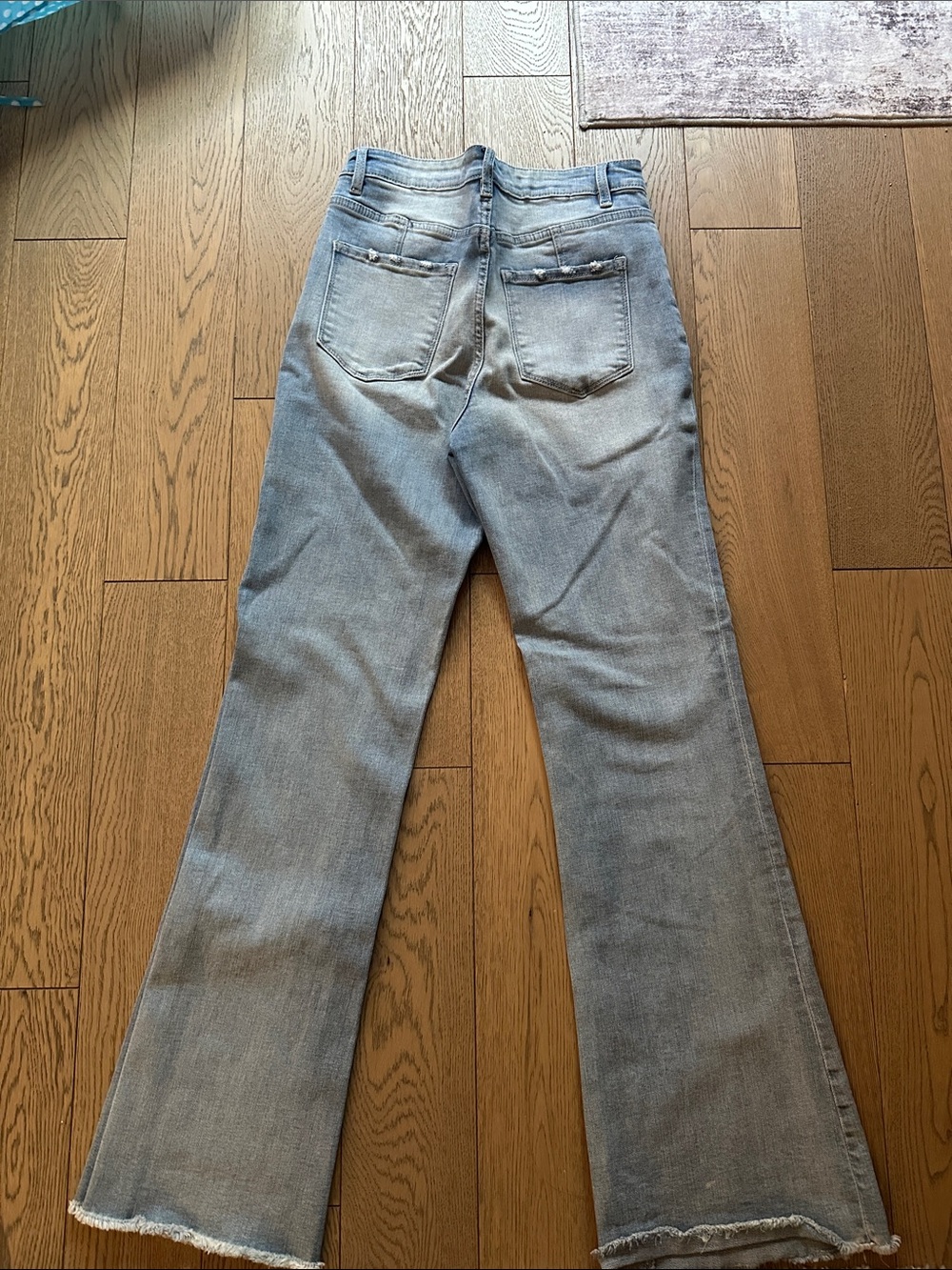 Women’s Light Wash Flare Jeans - VERVET (size 28) - Picture 2 of 5